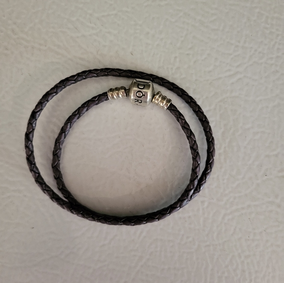 PANDORA double PURPLE LEATHER  charm bracelet. - Picture 1 of 5